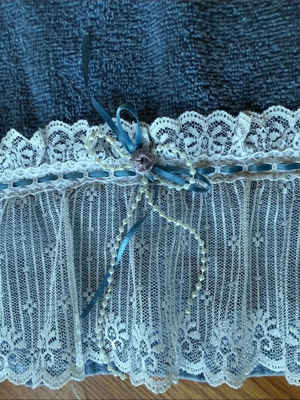 Dundee Blue Lace-Trim Hand Towel